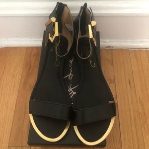 Women’s Report Signature Louie Black Sandals